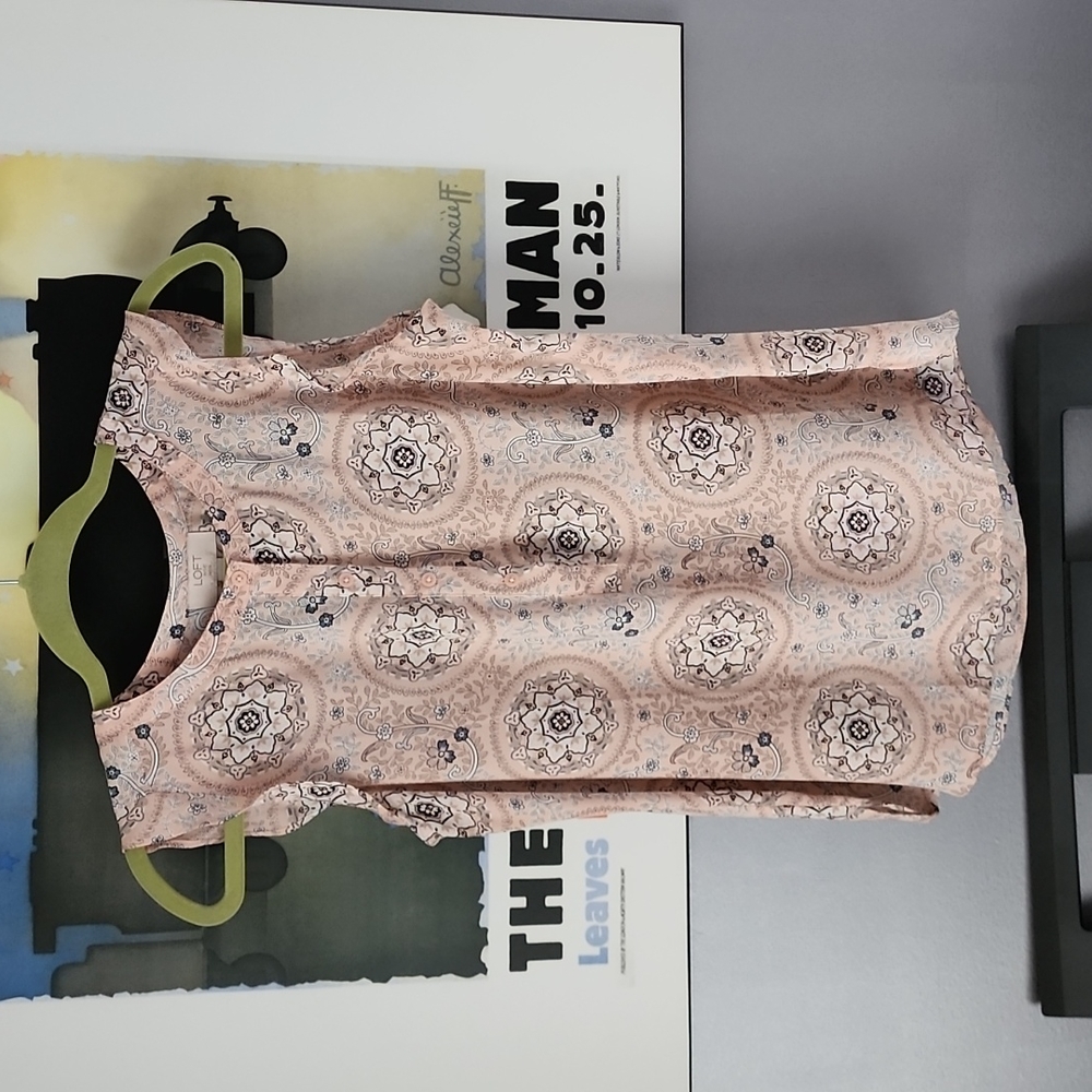 Loft Peach Sleeveless Top